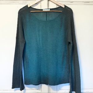 EUC. T PARTY teal ombré sweater/top